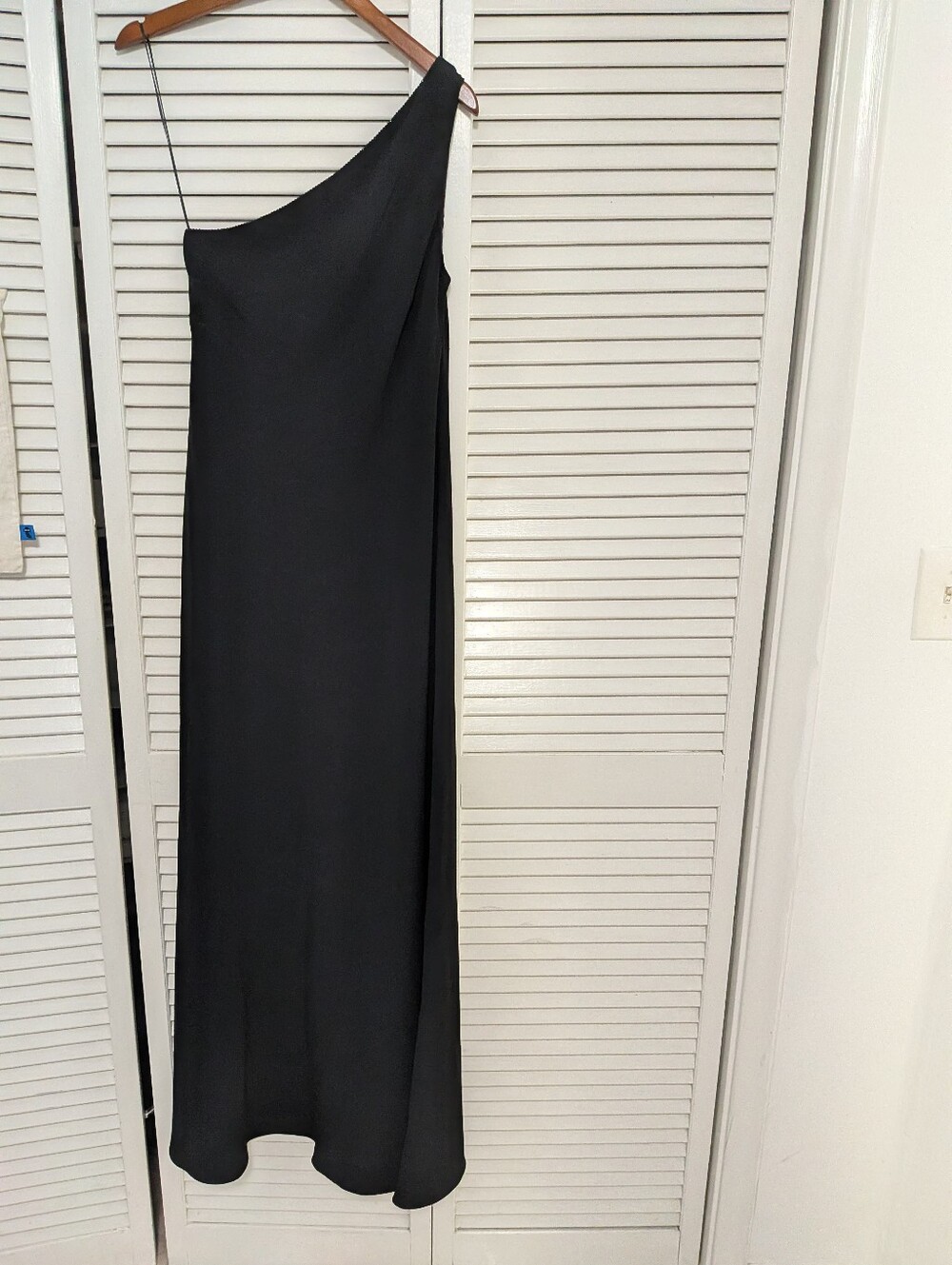Lauren Ralph Lauren Black One-Shoulder Slip Dress